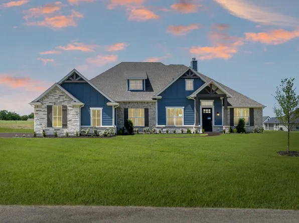 165 Cooper Ln, Van Alstyne, TX 75495