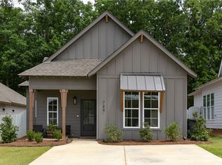 584 Piper Ave, Auburn, AL 36832