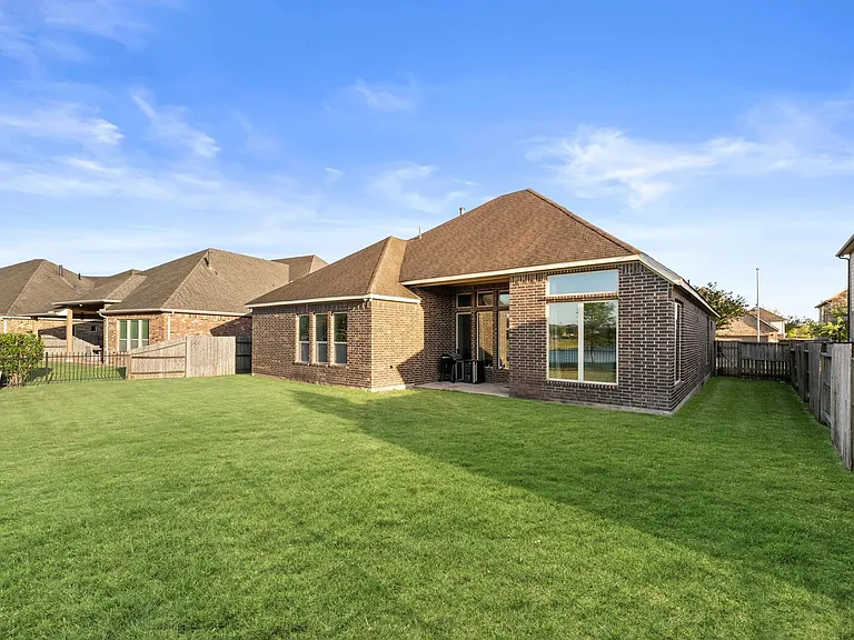 9615 Eden Ridge Ln — Photo 34