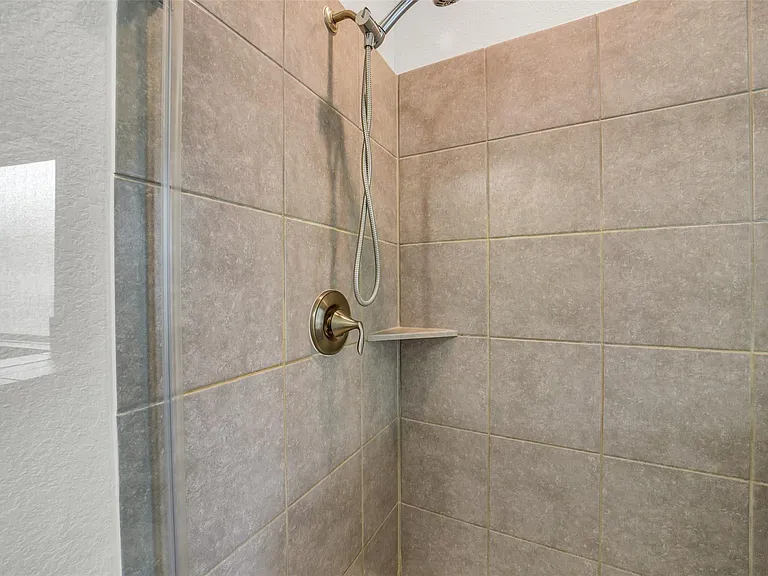8506 Lagosta Ln — Photo 21