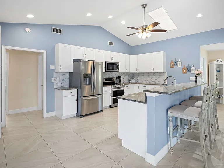 3540 Gulf Harbor Ct — Photo 5
