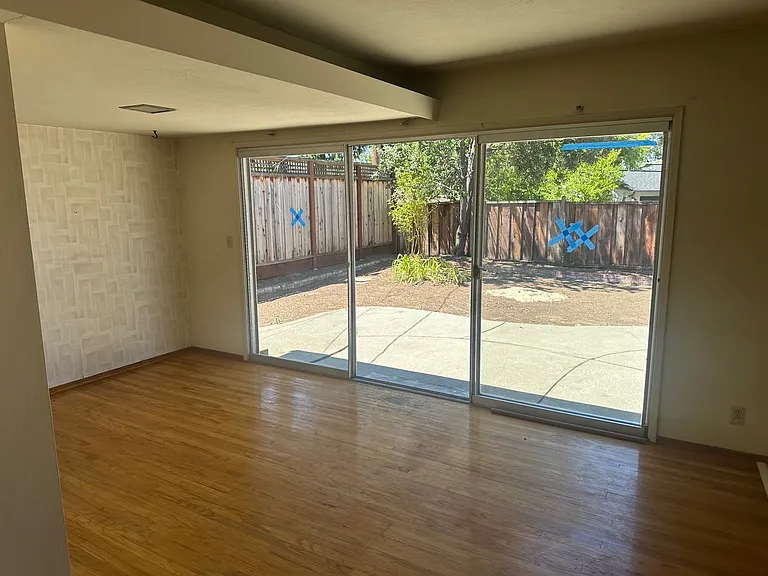 795 Blanchard Way — Photo 3