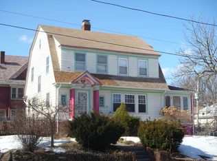 1221 Narragansett Blvd, Cranston, RI 02905