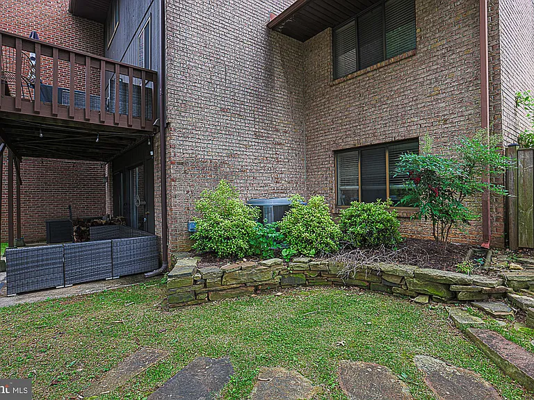 400 Five Farms Ln — Photo 66