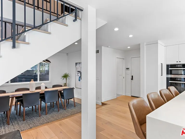 4606 Roma Ct — Photo 23