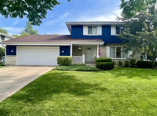 8725 W Greenwood Ter, Milwaukee, WI 53224