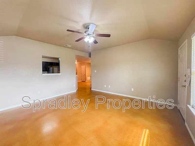 1574 Brady Way — Photo 2