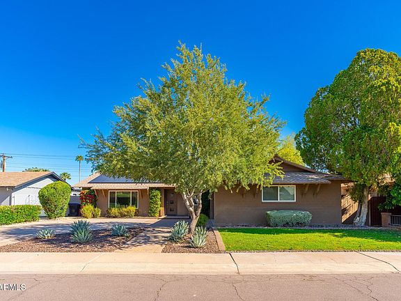 2nd image of 8426 E BONITA Drive
