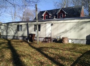166 Clinton Ave, Crystal, MI 48818