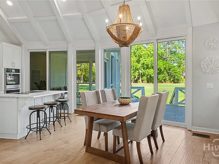 12 Cricket Ct — Photo 4