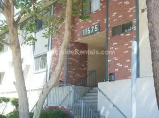11575 Moorpark St APT 203, North Hollywood, CA 91602