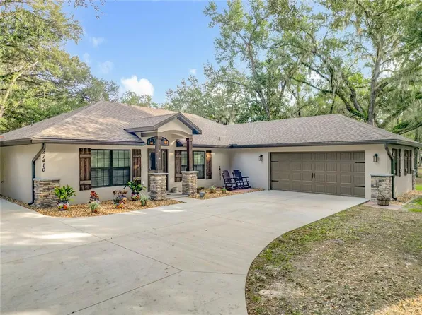27410 Velma Ave, Okahumpka, FL 34762