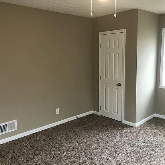 215 South St — Photo 12