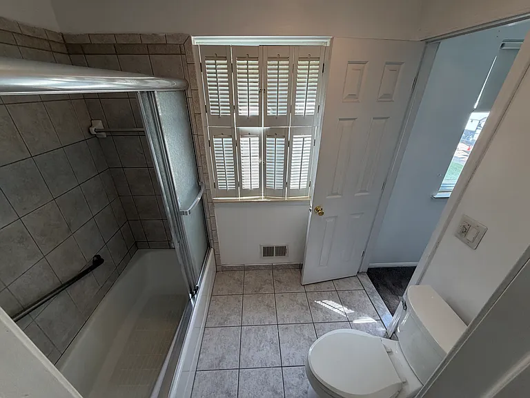 14137 Randall Dr — Photo 11