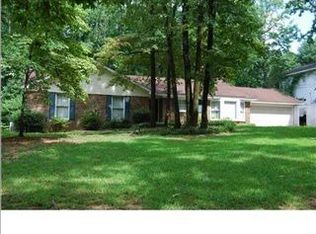 1905 Fairmont Dr, Tuscaloosa, AL 35405