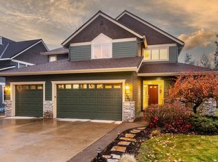 2926 Chianti Ln, Bend, OR 97703