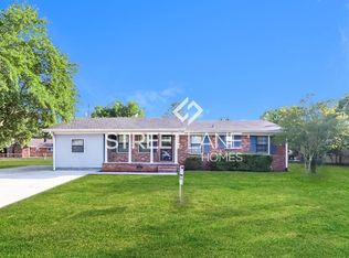 201 Larkwood Dr SW, Decatur, AL 35601