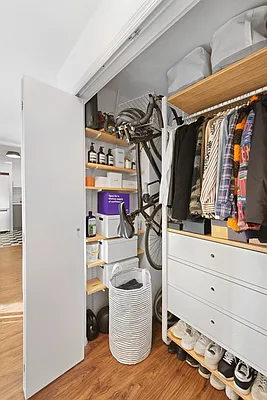 Sold by Charney Real Estate LLC | media 8