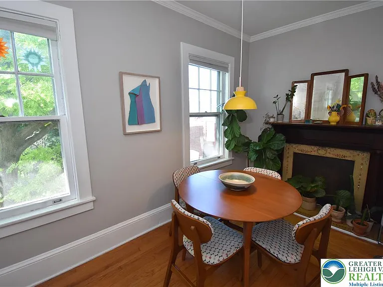 241 Spring Garden St — Photo 12