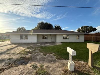116 W 13th St, Larose, LA, 70373