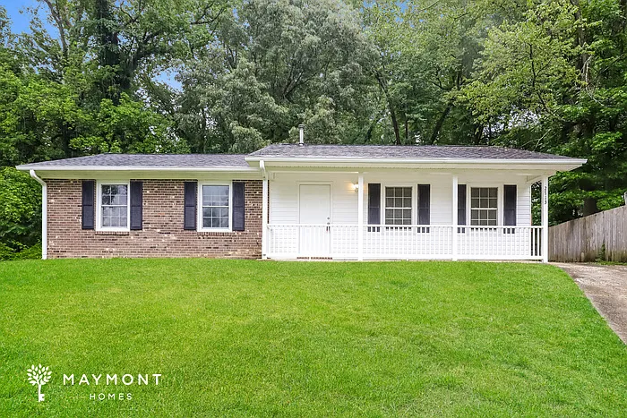 2713 Ernest St — Photo 1