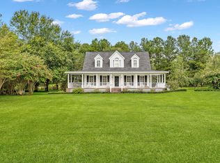 516 Givhans Rd, Ridgeville, SC 29472