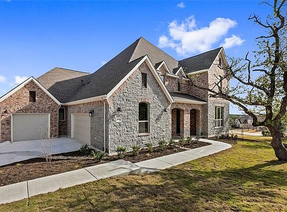 5th image of 204 Honey Bee Ln