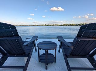 1687 Harbor Cv, Novi, MI 48377