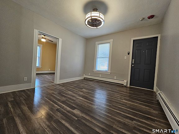 5th image of 28 Short Street