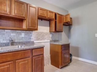 1926 Walbrook Ave, Baltimore, MD 21217