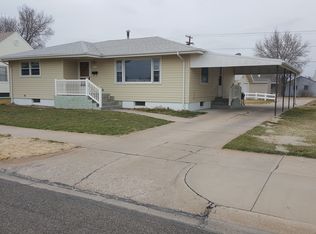 2032 Maple St, Sidney, NE 69162