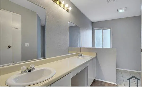 3855 Terrazzo Ave — Photo 15