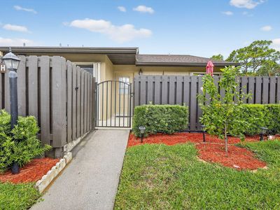 542 Shady Pine Way #H, Greenacres, FL, 33415