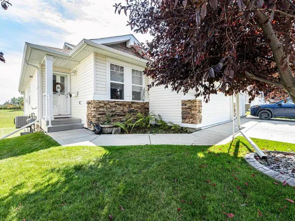 444 N Jenkins Dr, Red Deer, AB T4P 3X1