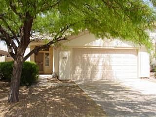 1st image of 4302 E Palo Brea Ln