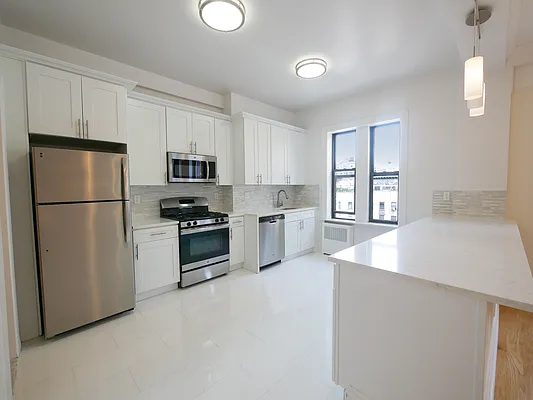 Rented by Rachel Realty | media 32