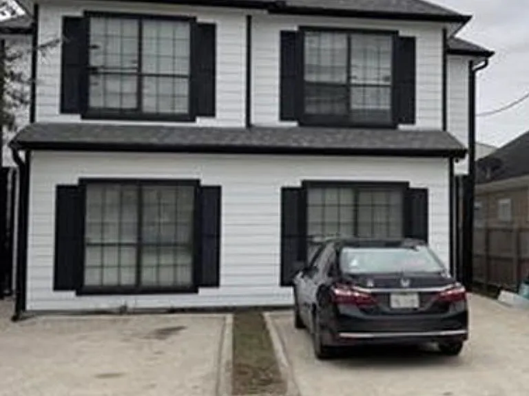 4320 Maggie St #B — Photo 1