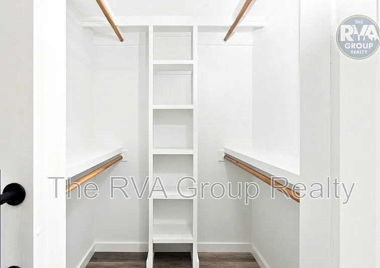 1609 Rogers St — Photo 11