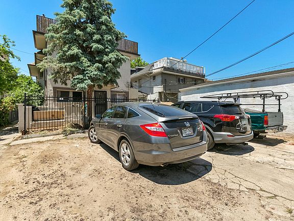 5th image of 756 N Ogden St