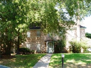 19802 Joan Leigh Cir, Spring, TX 77388