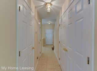 7025 Flying Scotsman Dr, Charlotte, NC 28213