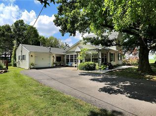 592 S 400 E, Tipton, IN 46072