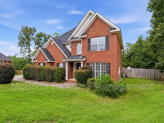 5th image of 827 Sonora Cir