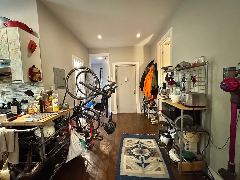 552 Lincoln Pl #2B — Photo 6