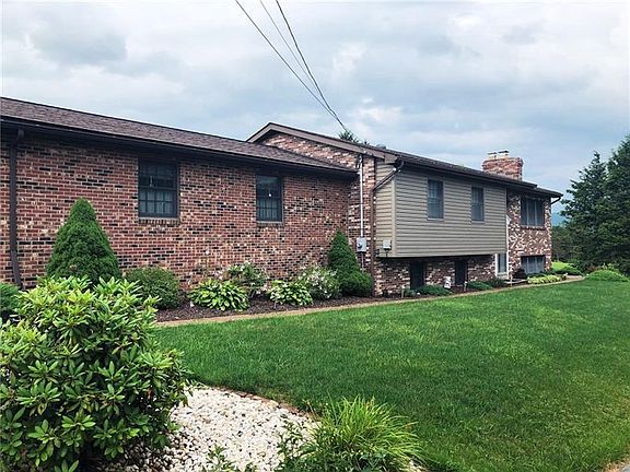 2nd image of 131 Franklin Dr