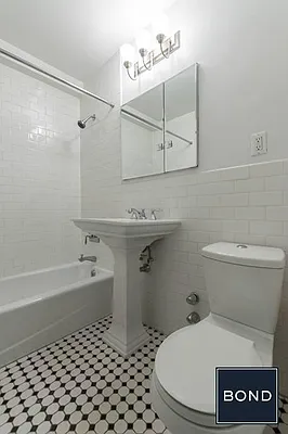 Rented by Bond New York | media 34