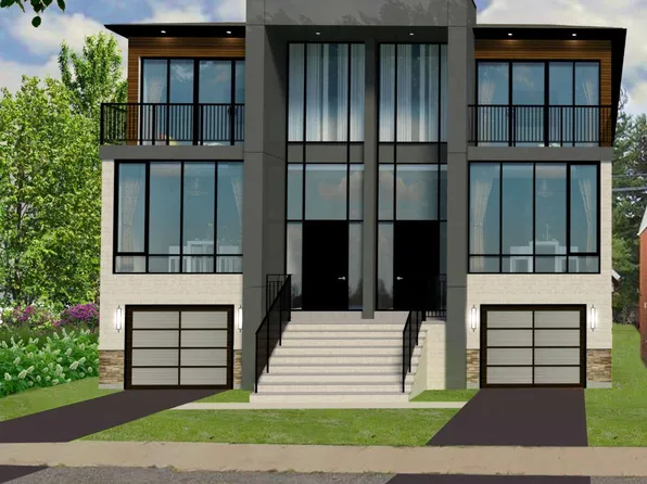8/10 Mississauga Rd N, Mississauga, ON L5H 2H6