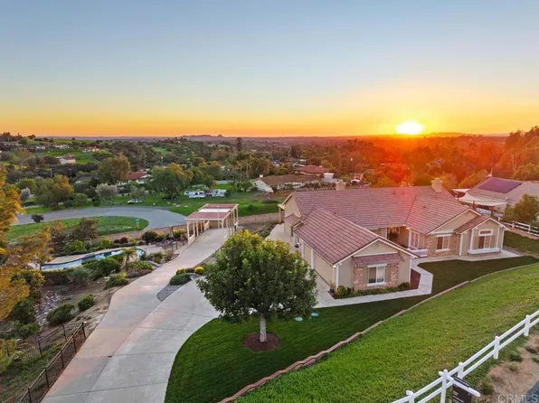 3353 Yerba Buena Dr, Fallbrook, CA 92028