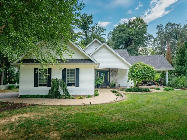 65 Charlotte Blvd, Hanson, KY 42413