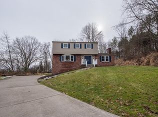 3800 Edinburg Dr, Murrysville, PA